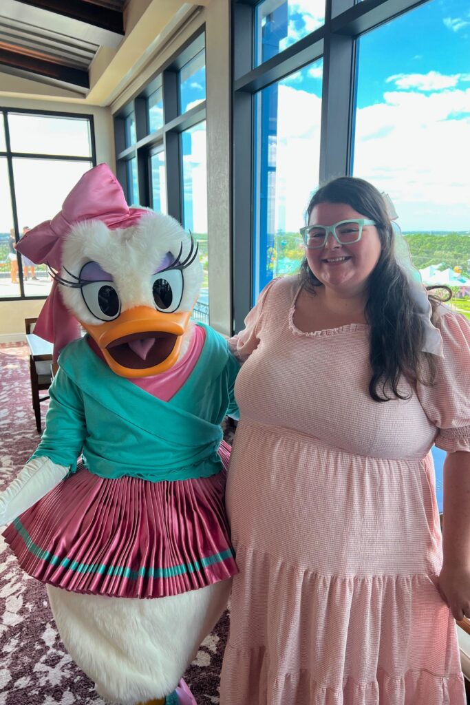 Vee Zarate at Riviera Toppolino's 